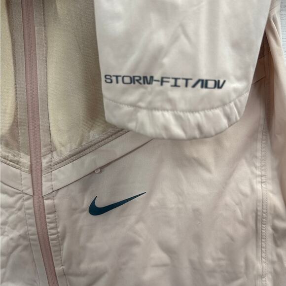 NWT Nike Storm-Fit ADV Run Division Running Jacket Women's Size L (DD6419-601) - Picture 7 of 12